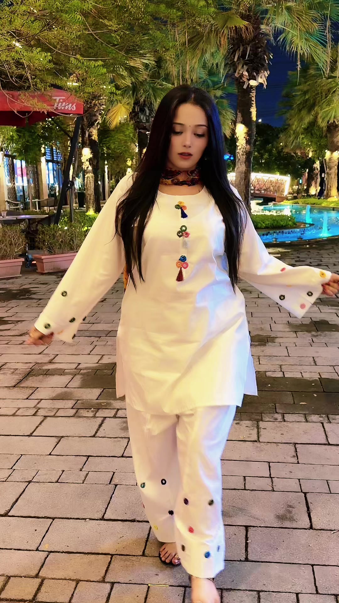 @๐๐ ๐๐๐ค