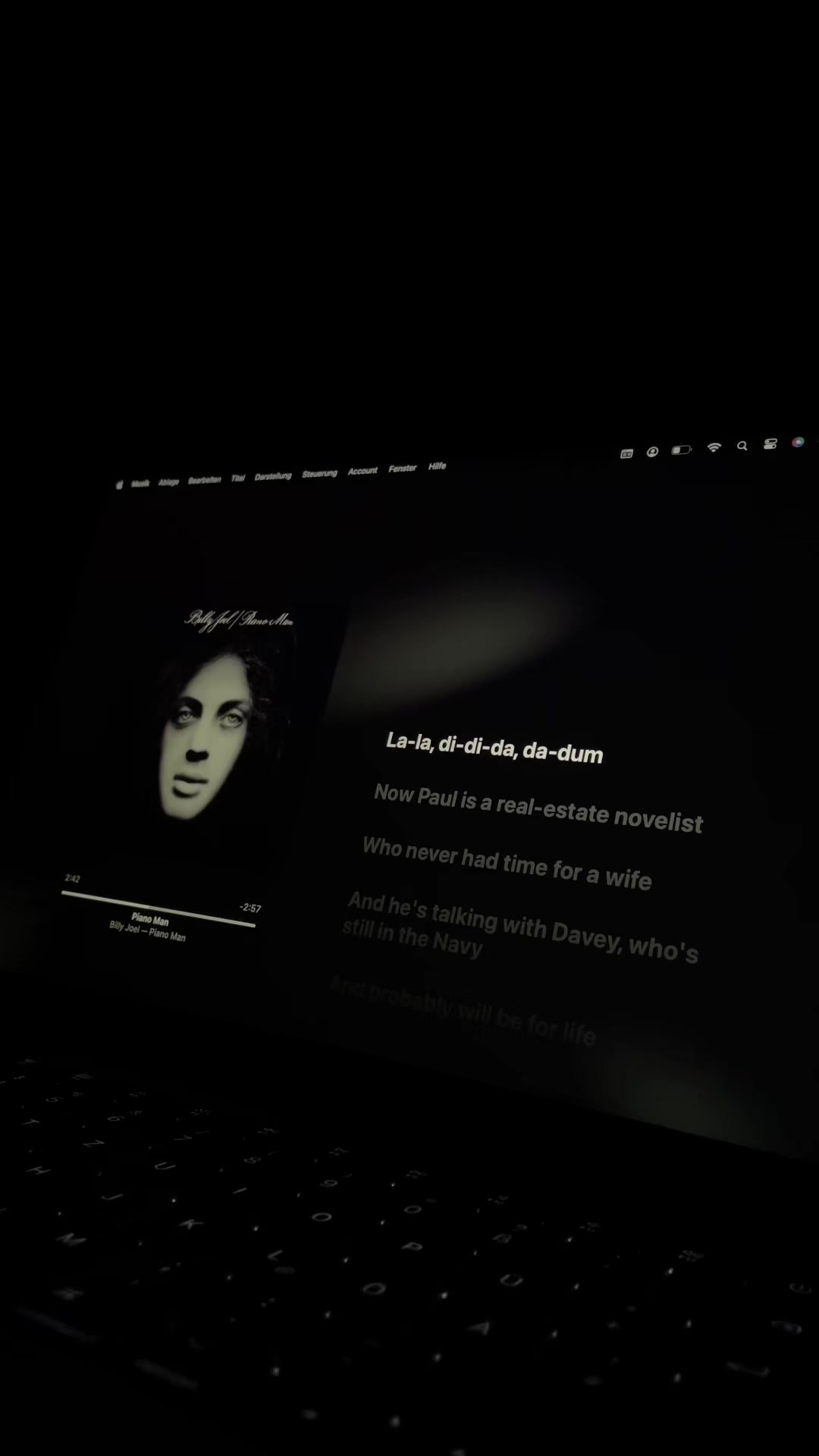 @🤍✨🎧