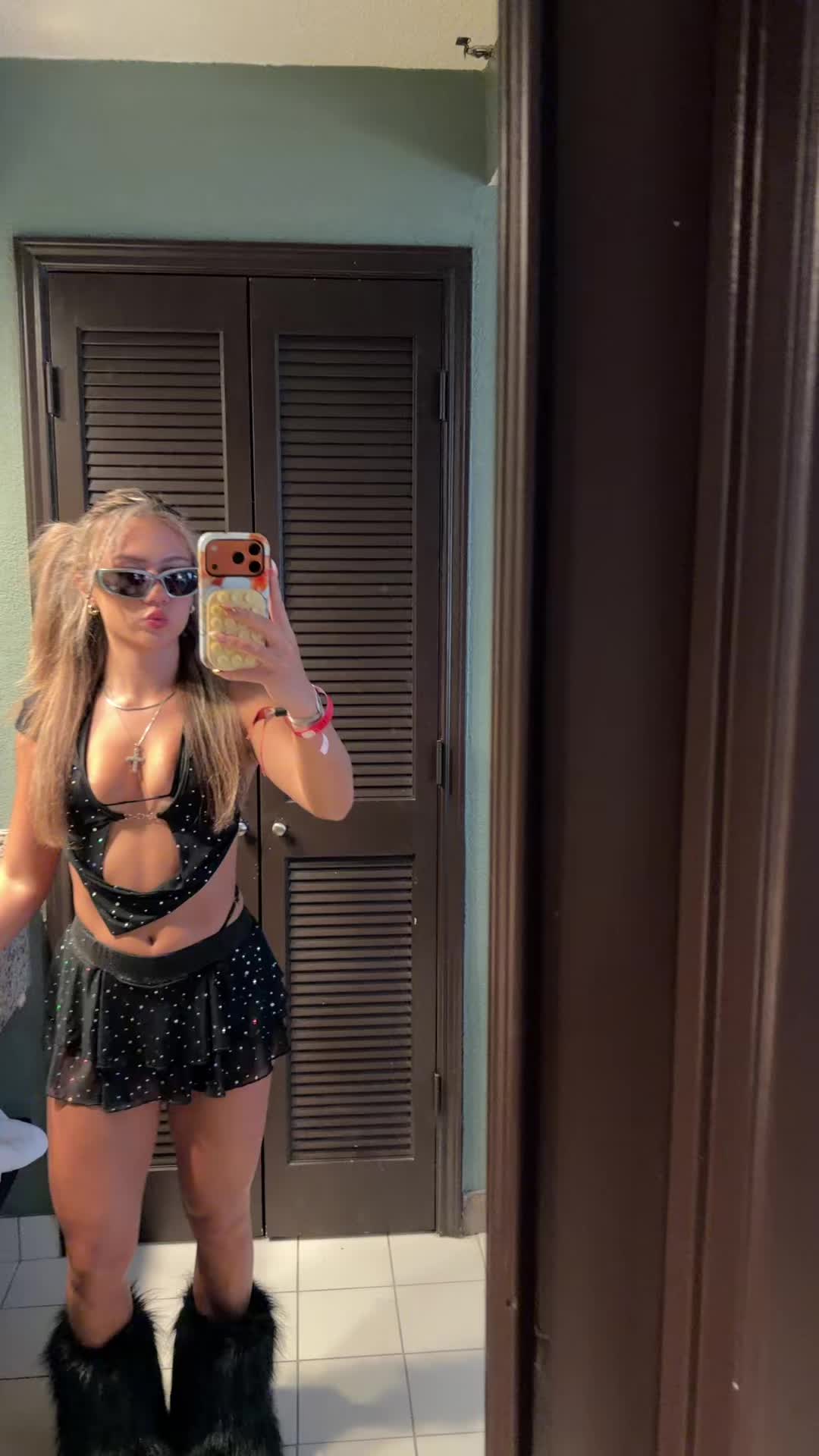@livelaughlovewasian