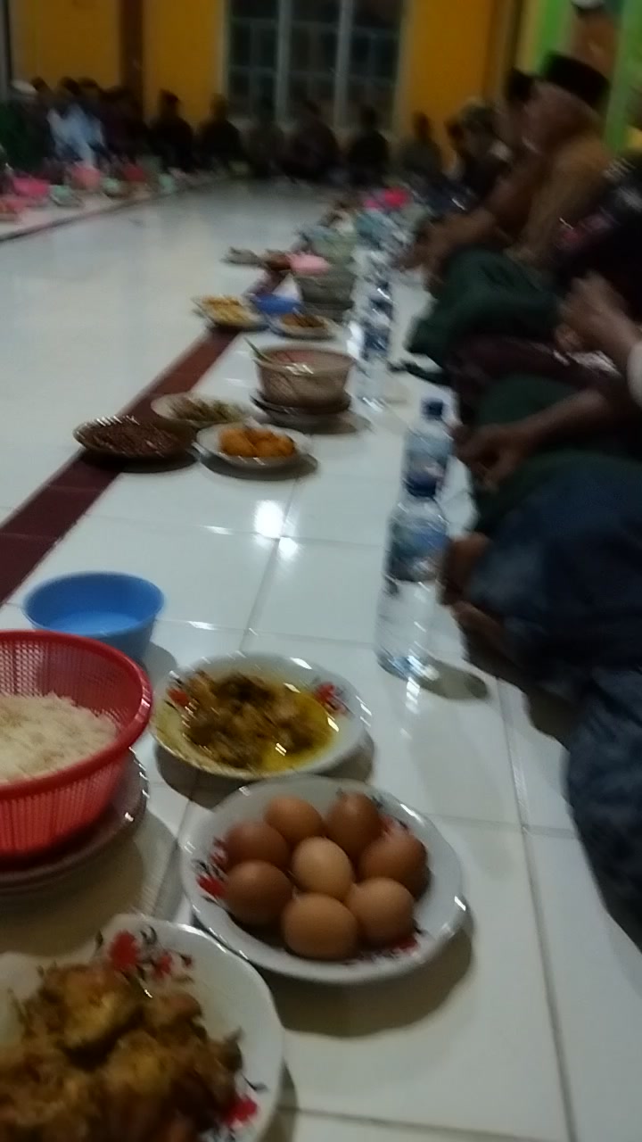 @DA 12 WIS
