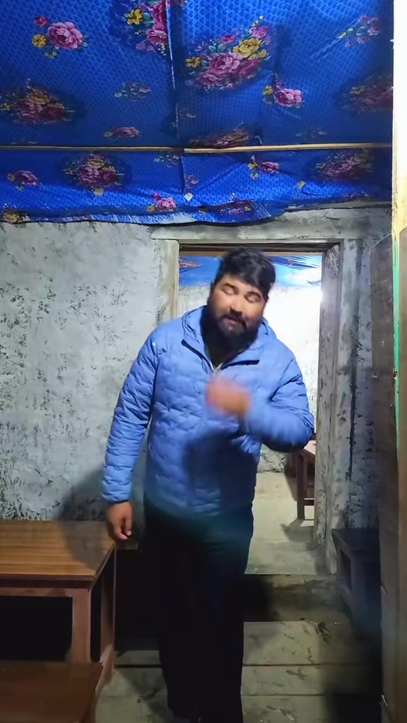 @दिनेश बिक्रम शाही