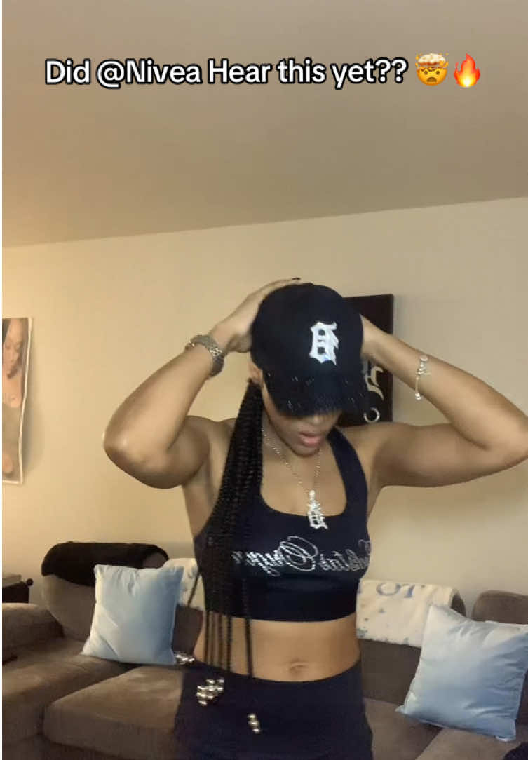 @Detroit Diamond