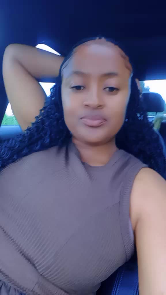 @Makhozah