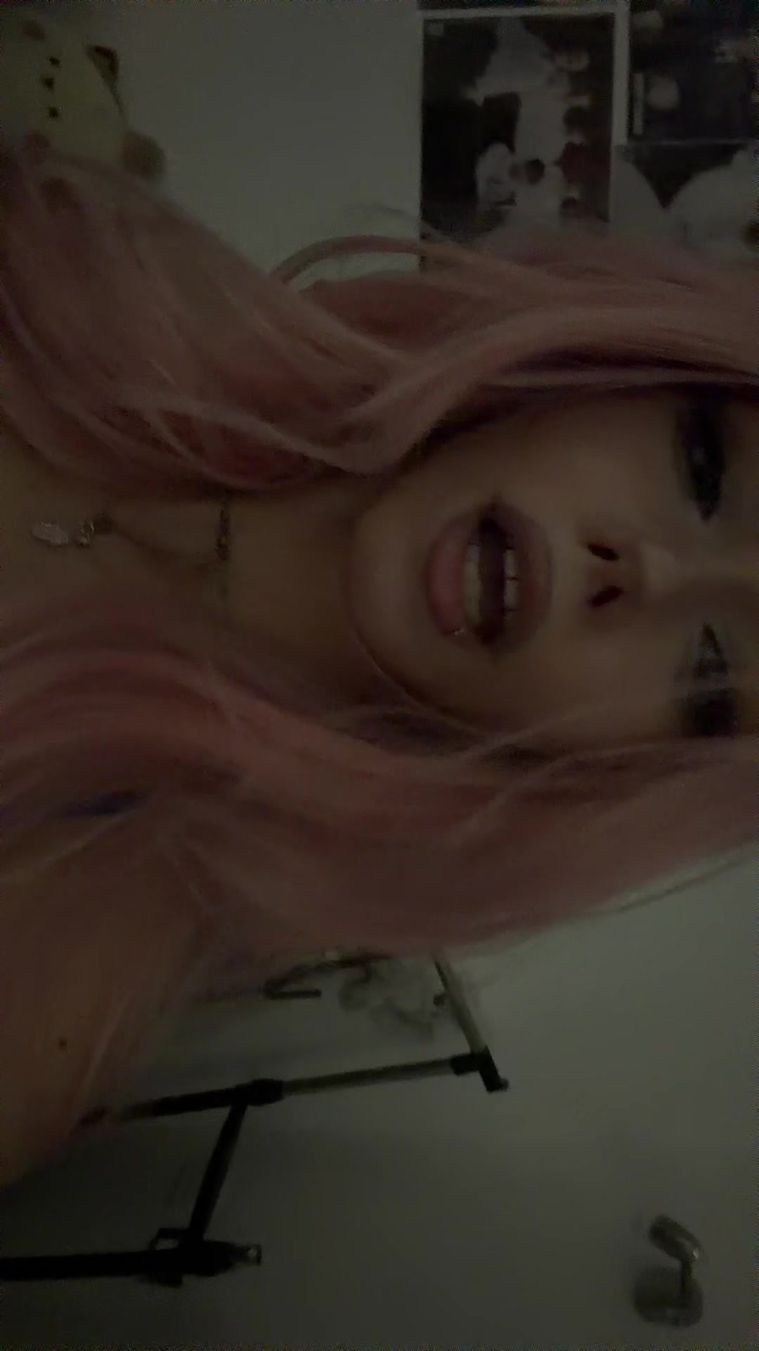@🦇