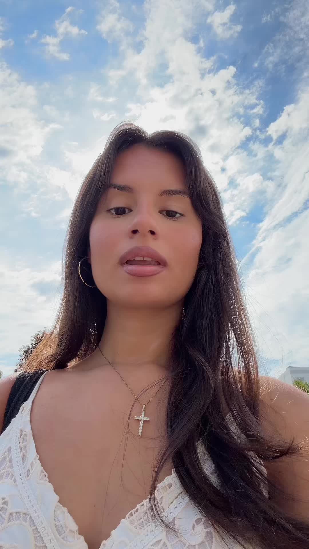 @angelafals 💗