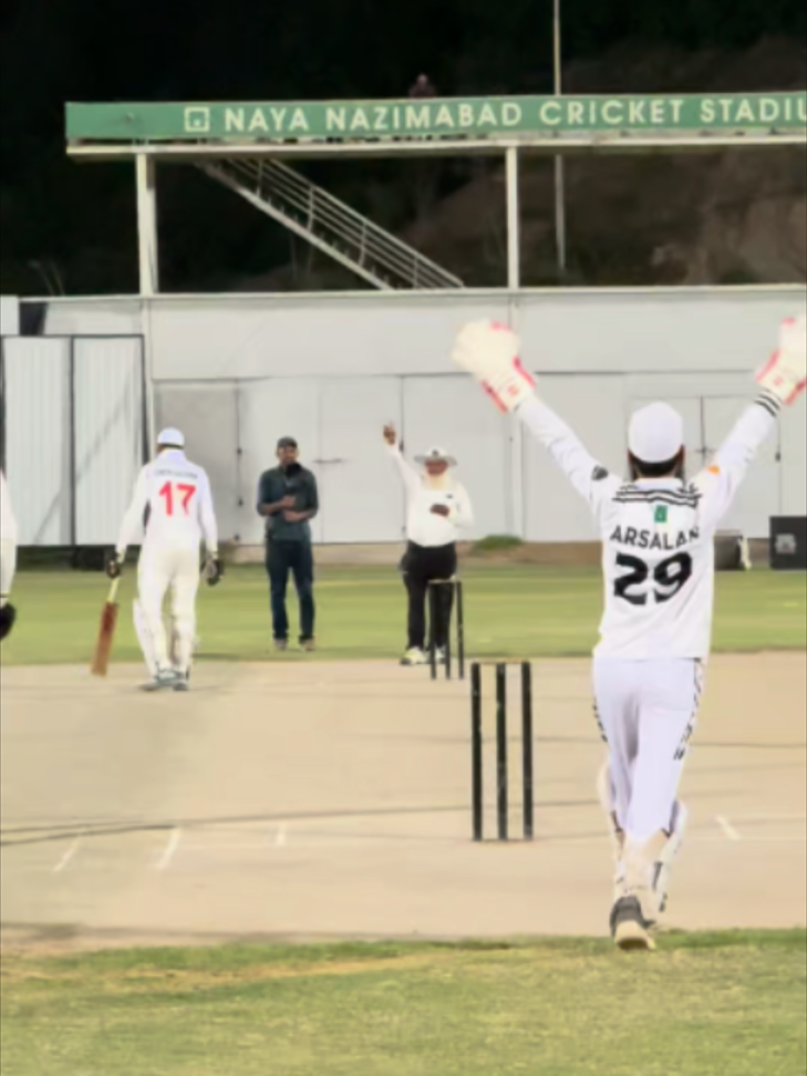 @Escribir Cricket Club