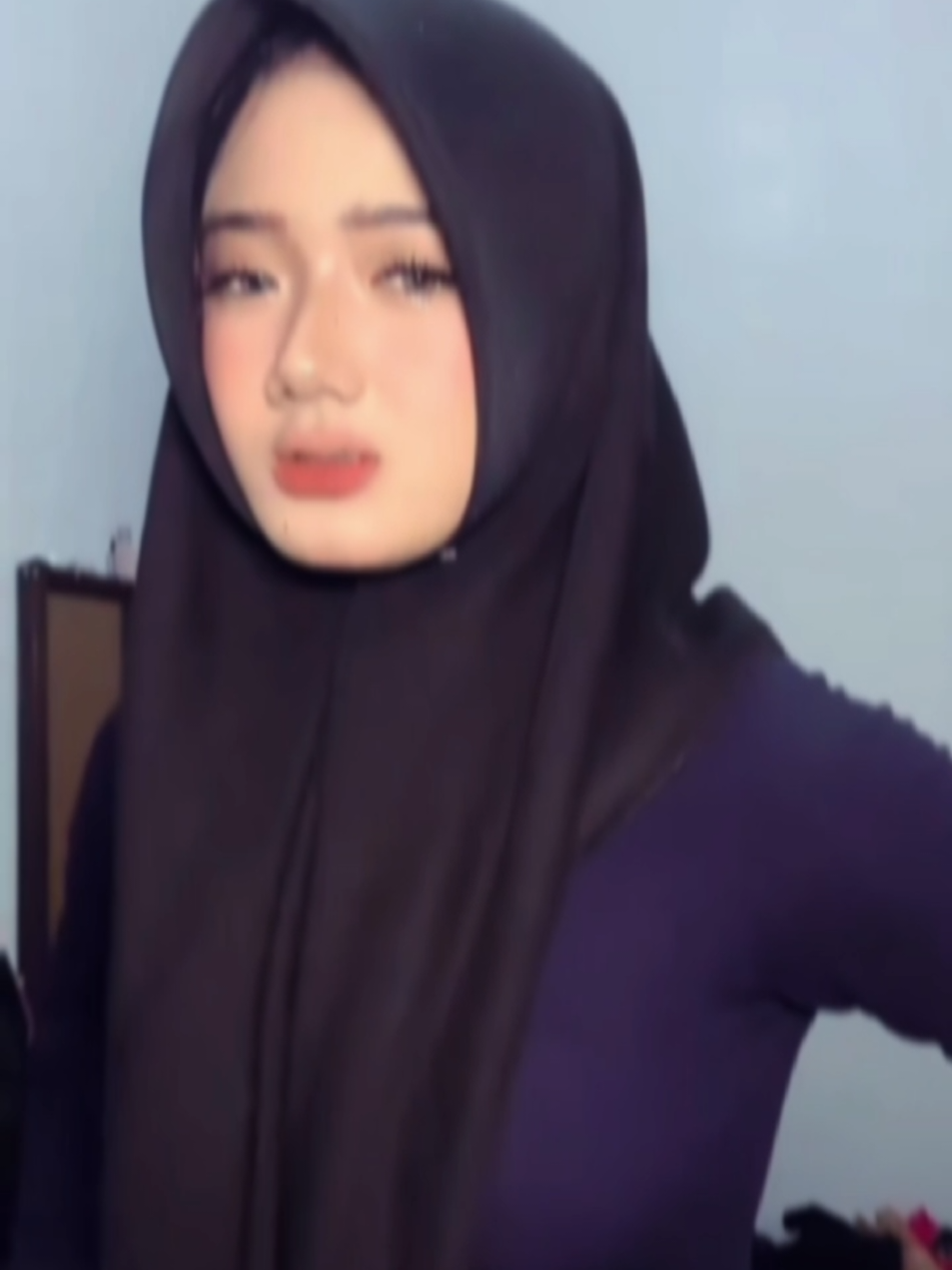 @𝘾𝙀𝙒𝙀 𝙬𝙞𝙨𝙥𝙞𝙚🫦