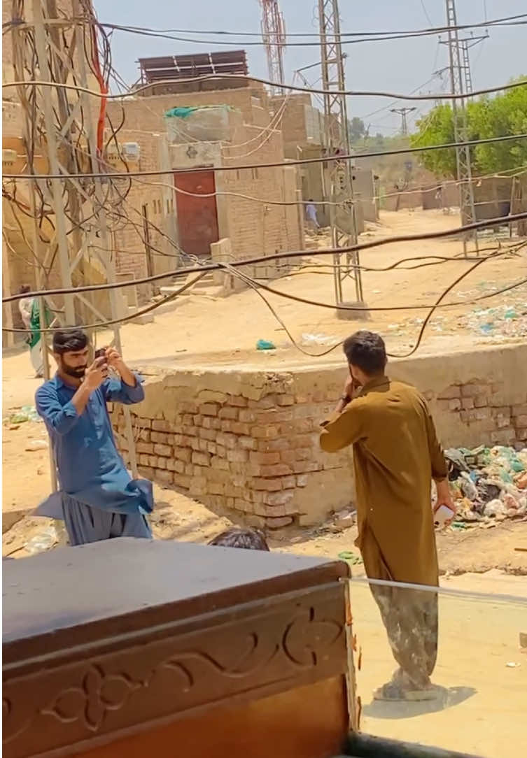 @Awais_Lashari🥀
