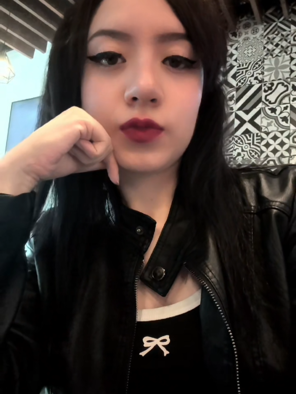 @Marianne 🩸🧛🏻♀️