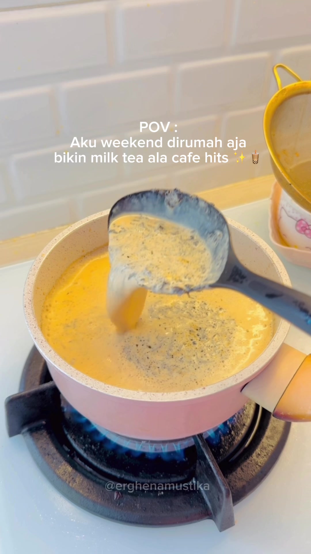 @IG : @erghenamustika