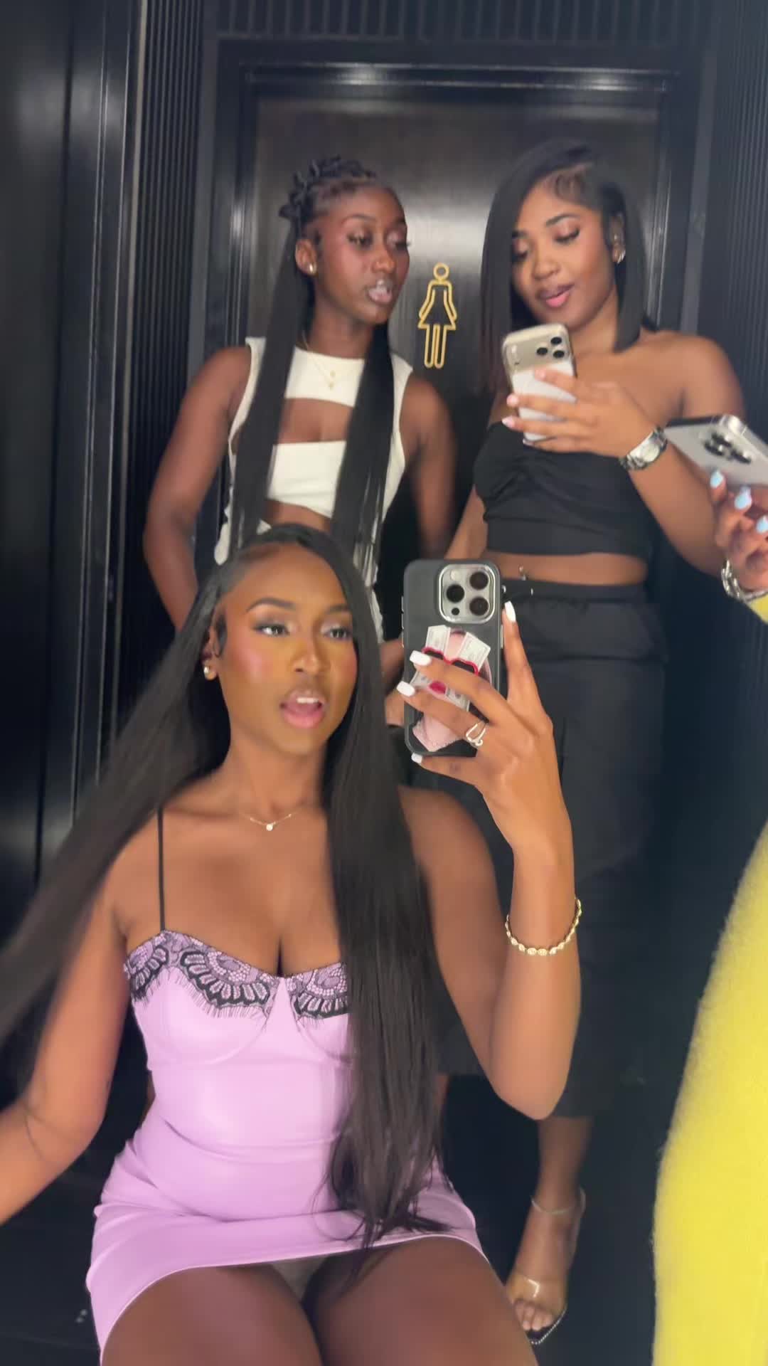@SHANIAMONAEEEE