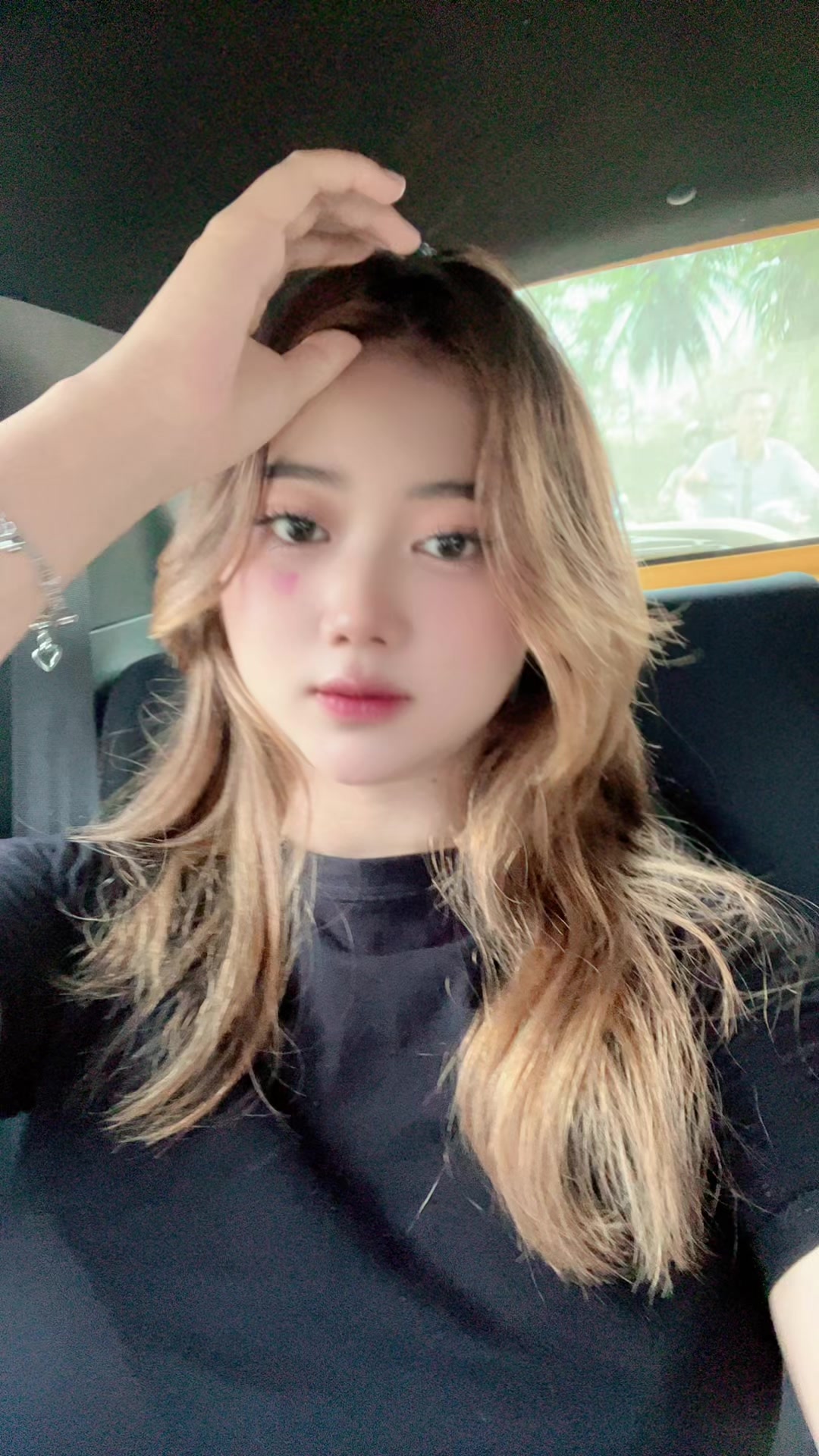 @intannn