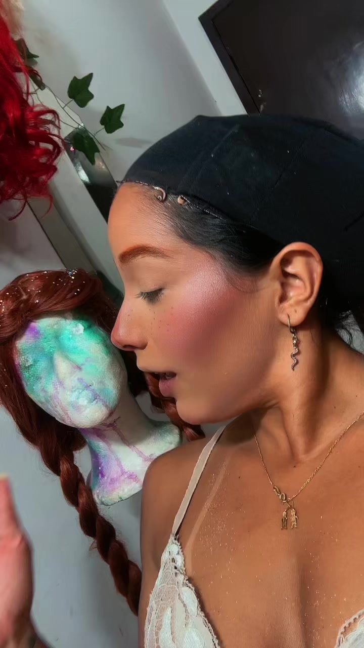 @indiacaroline