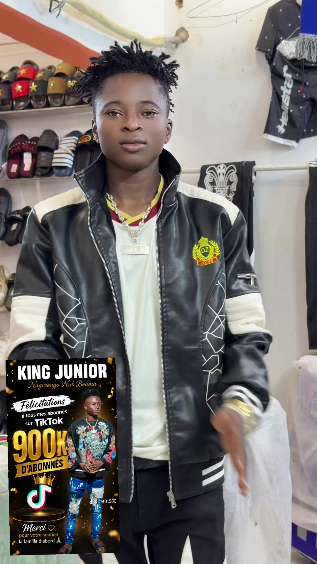 @King junior officiel