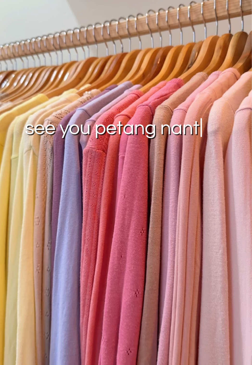 @Eika | Classy Vintage