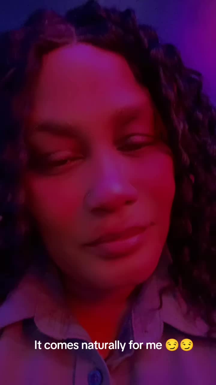 @🥴😭😂😁