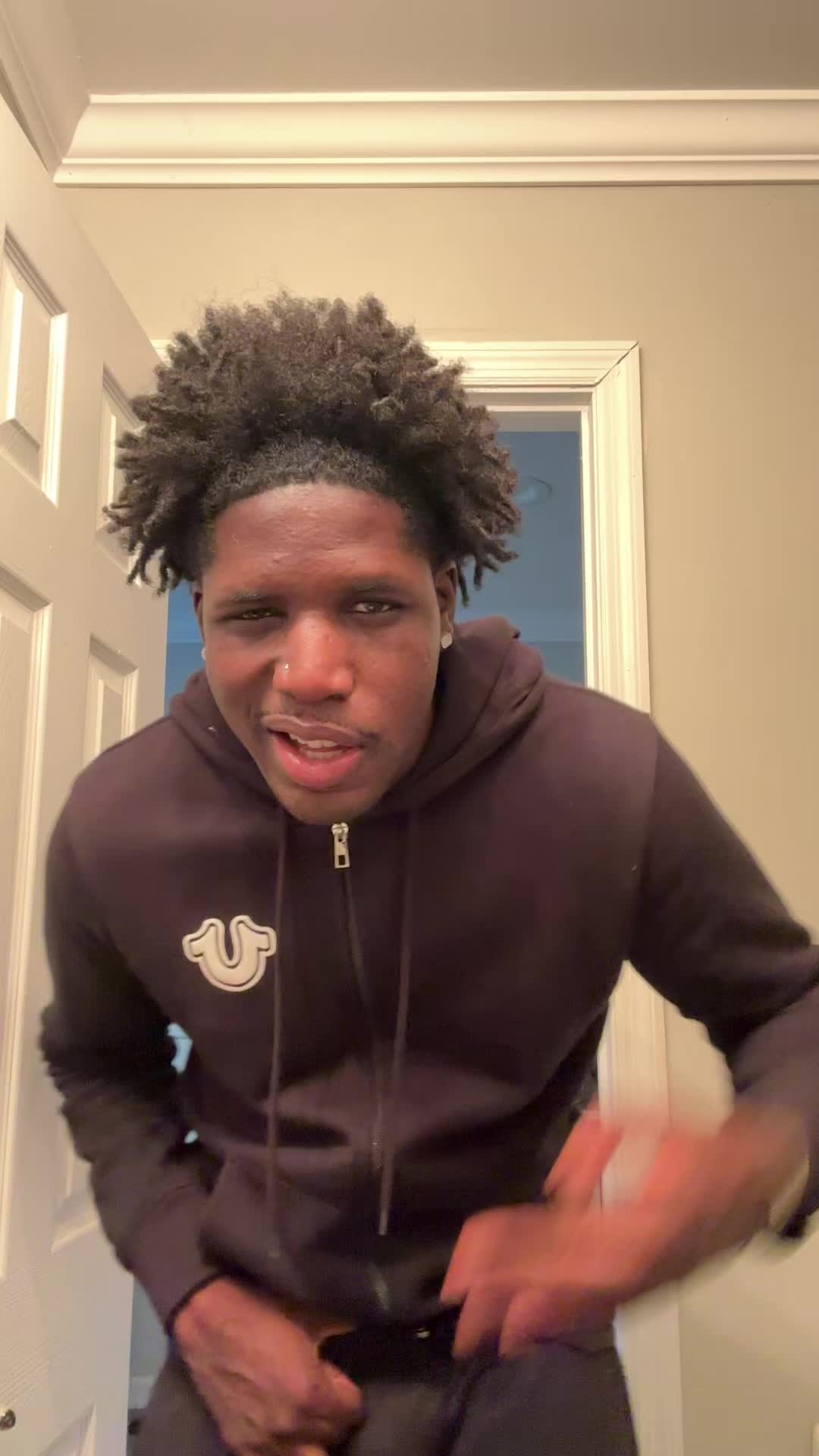 @AJ♍️