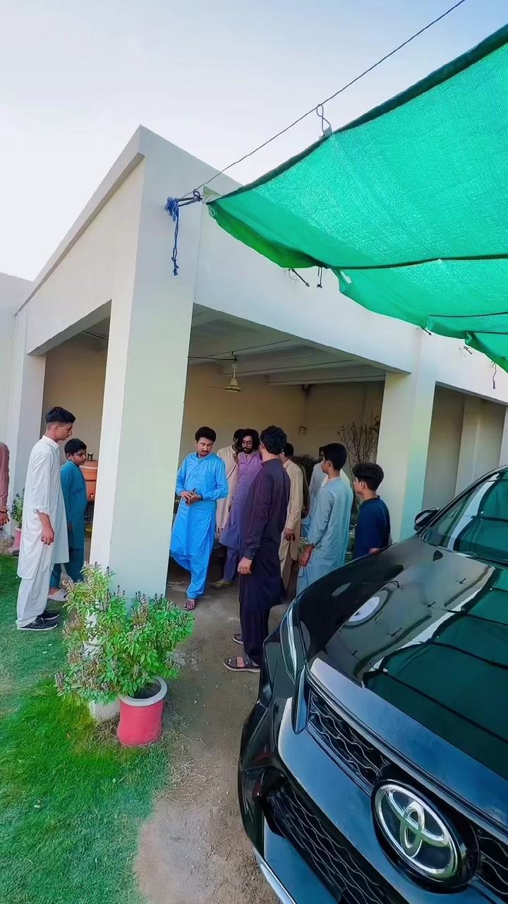 @VeLLa MunDa