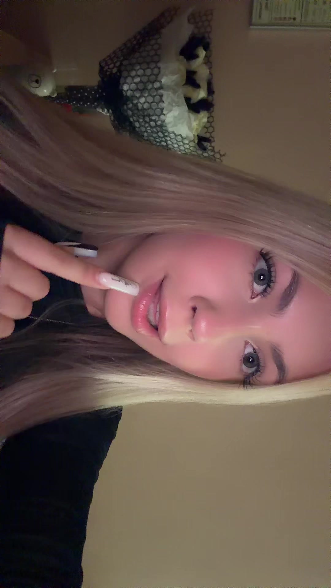 @lavrrr