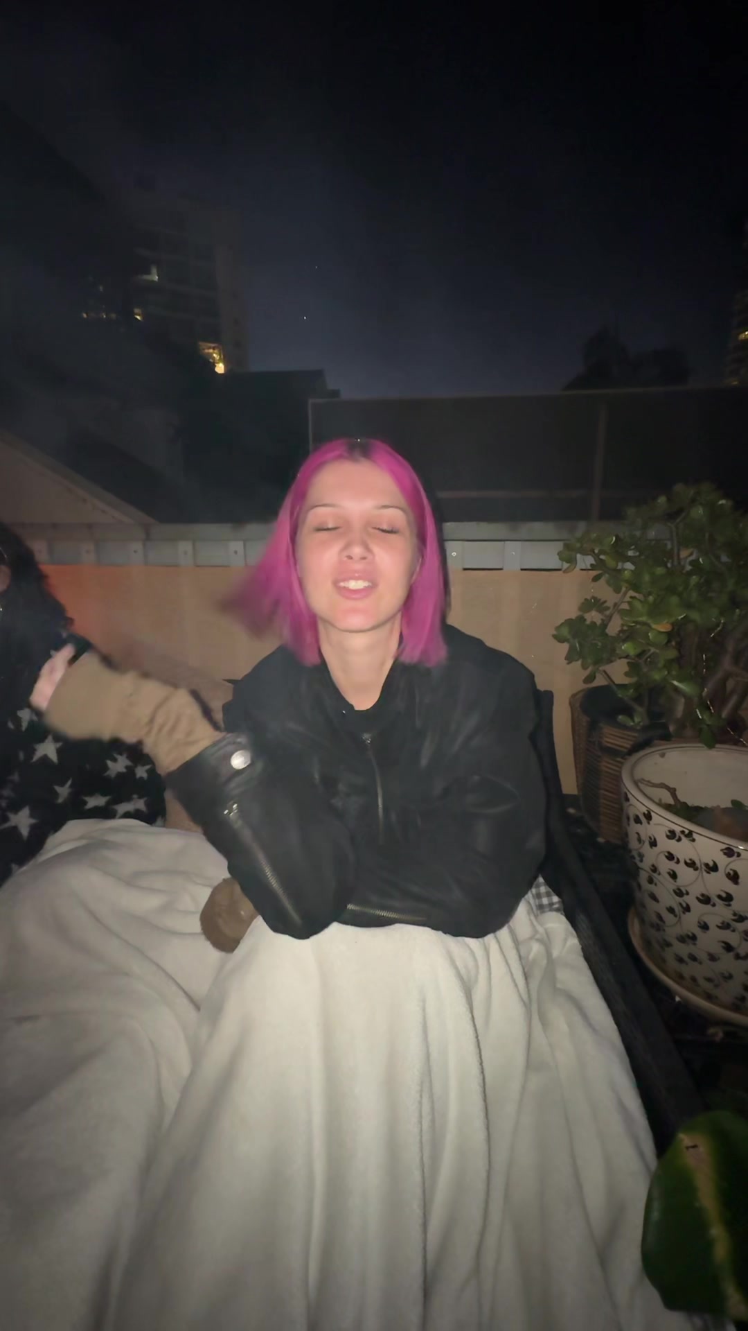 @lucyvandermunch