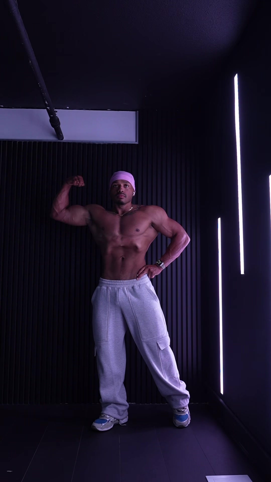 @gainzwithcam