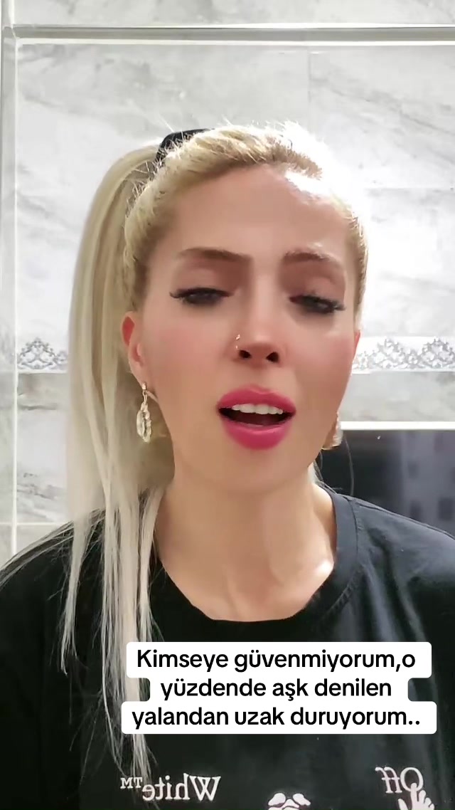 @Lara croft