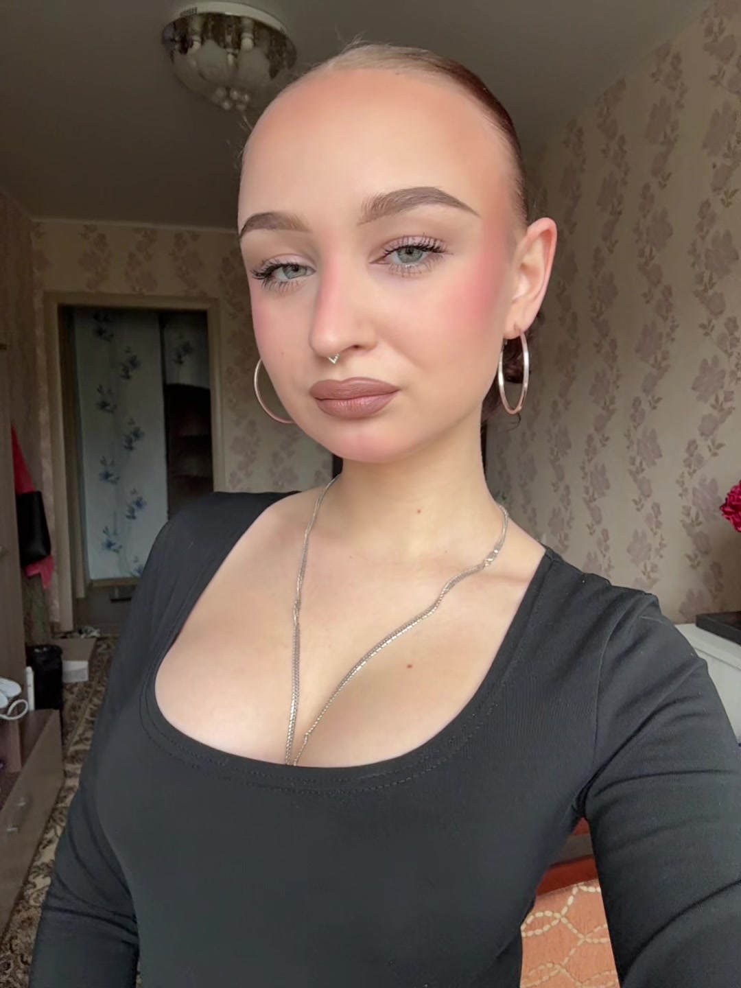 @1schvmr