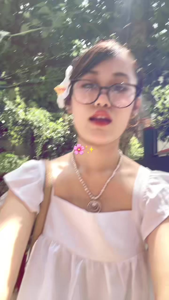 @Zaiera shahi 🌟