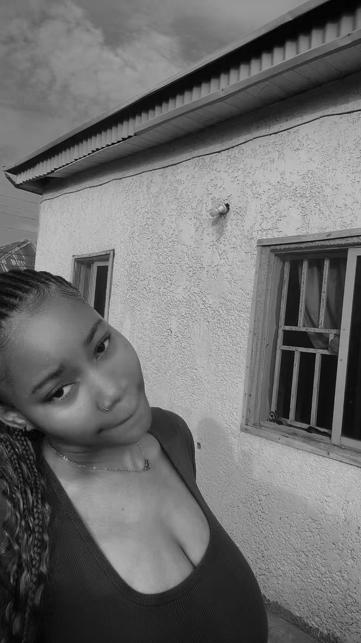 @FUNMI 🍀🍃
