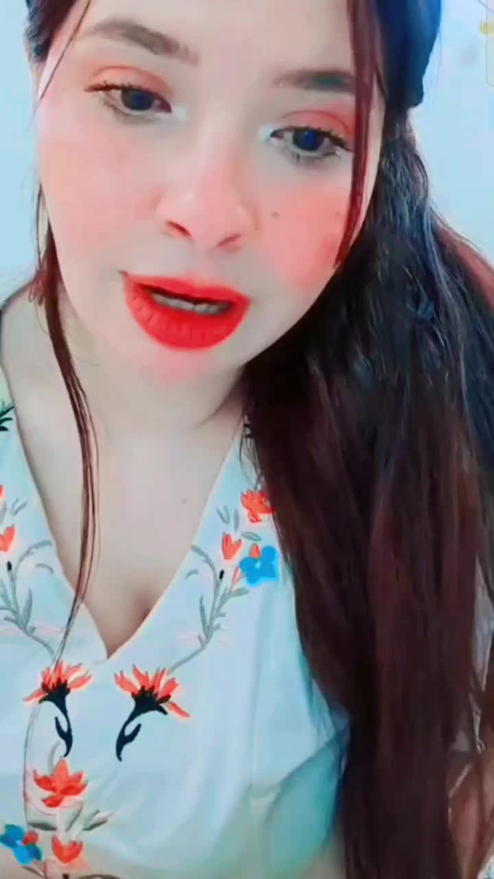 @الملكه حنان