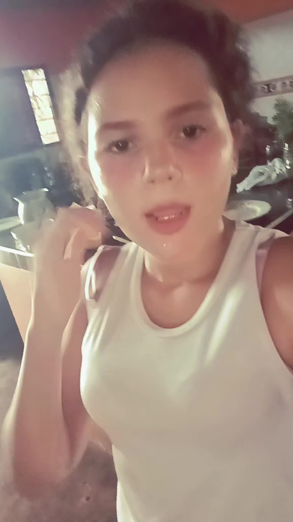 @MARIA LUNA