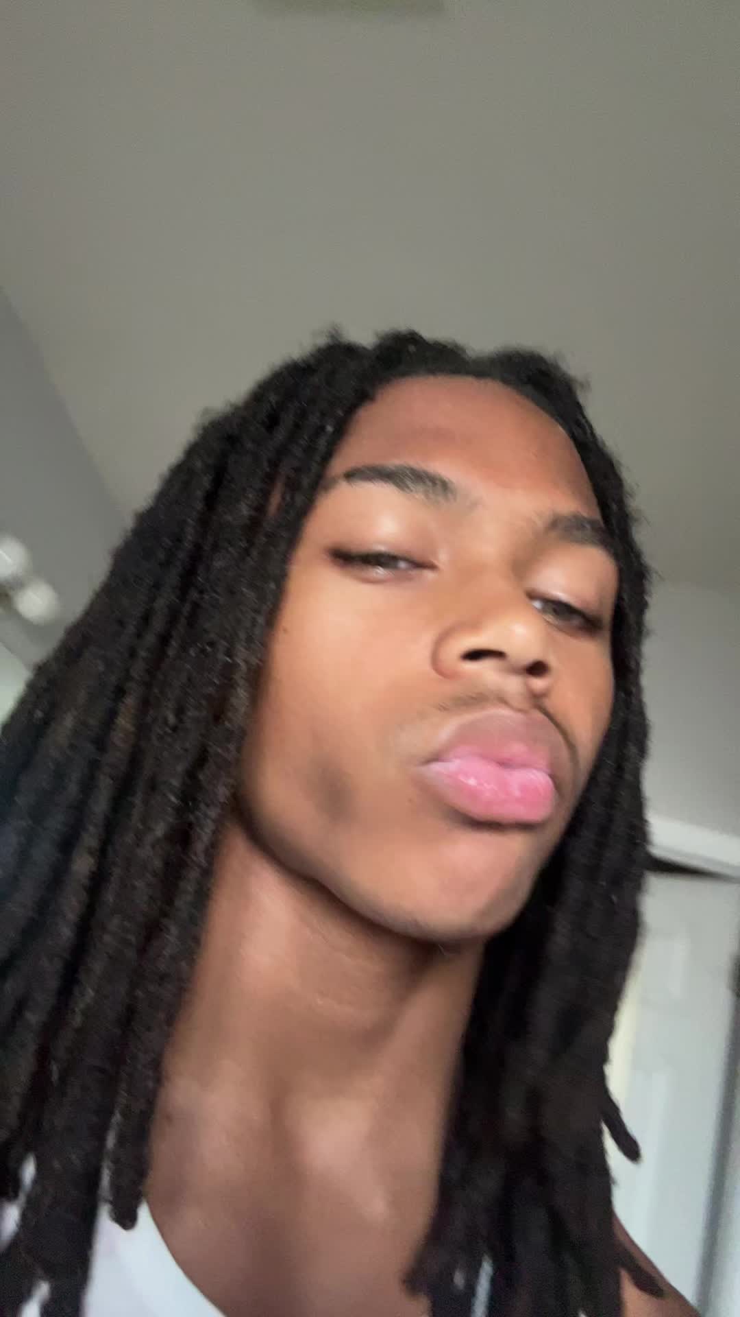 @CJ 🕸️