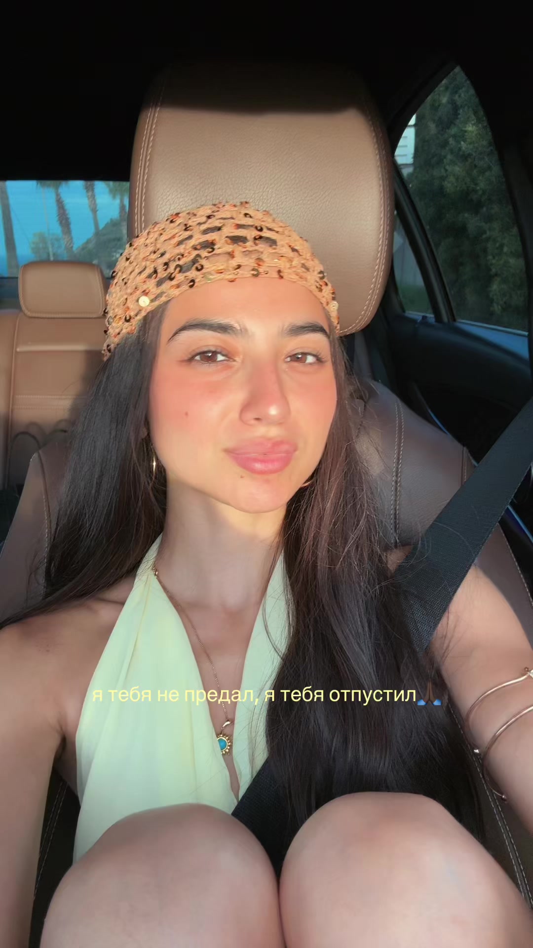 @_bellaraa_