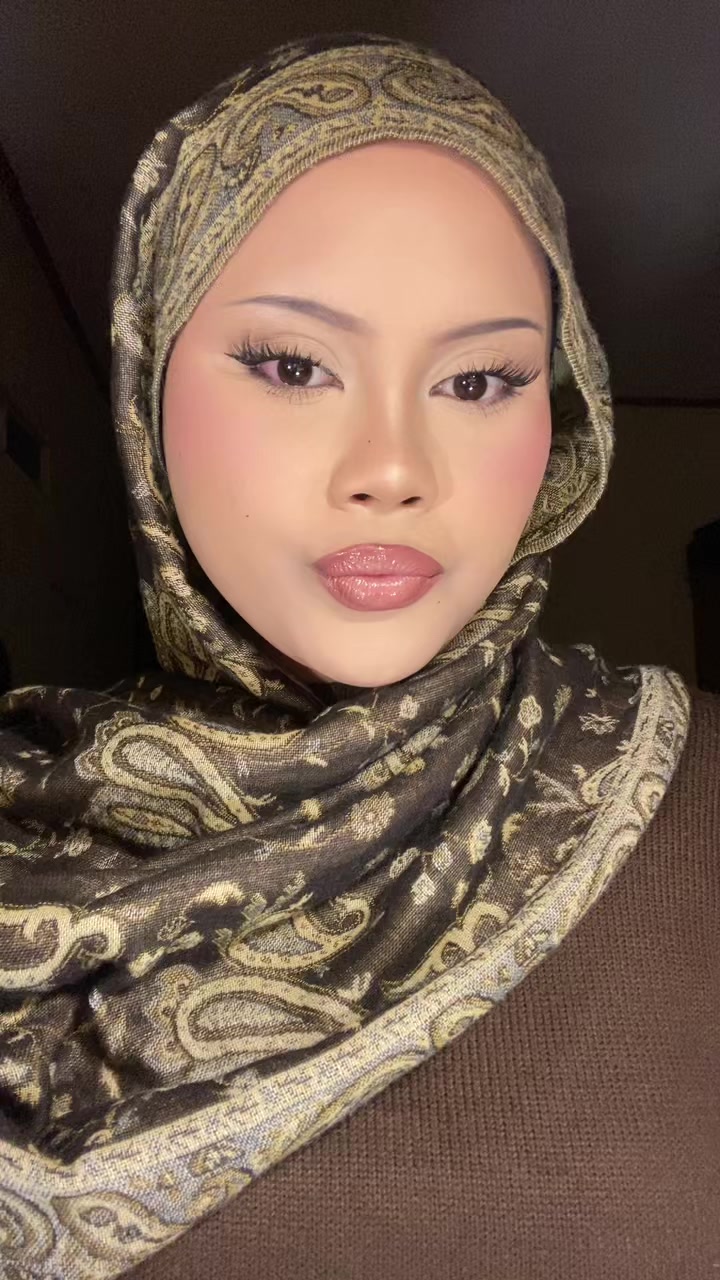 @فاطمة