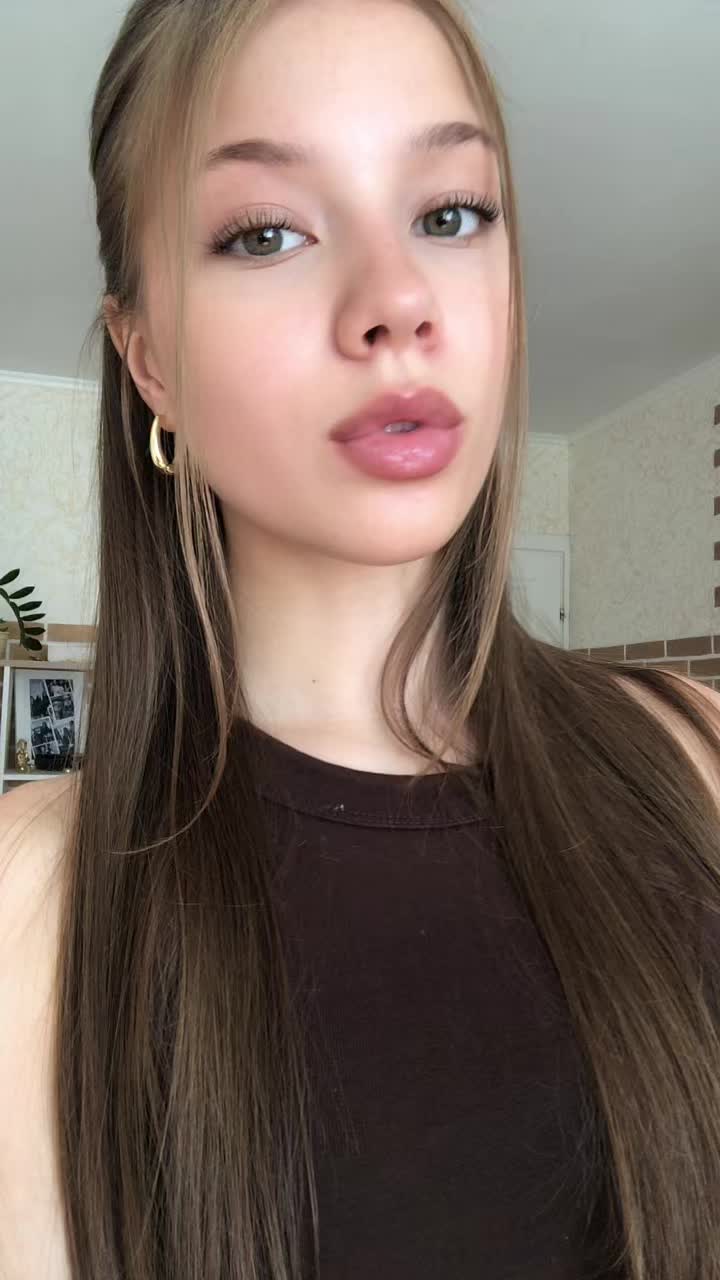 @машаблин