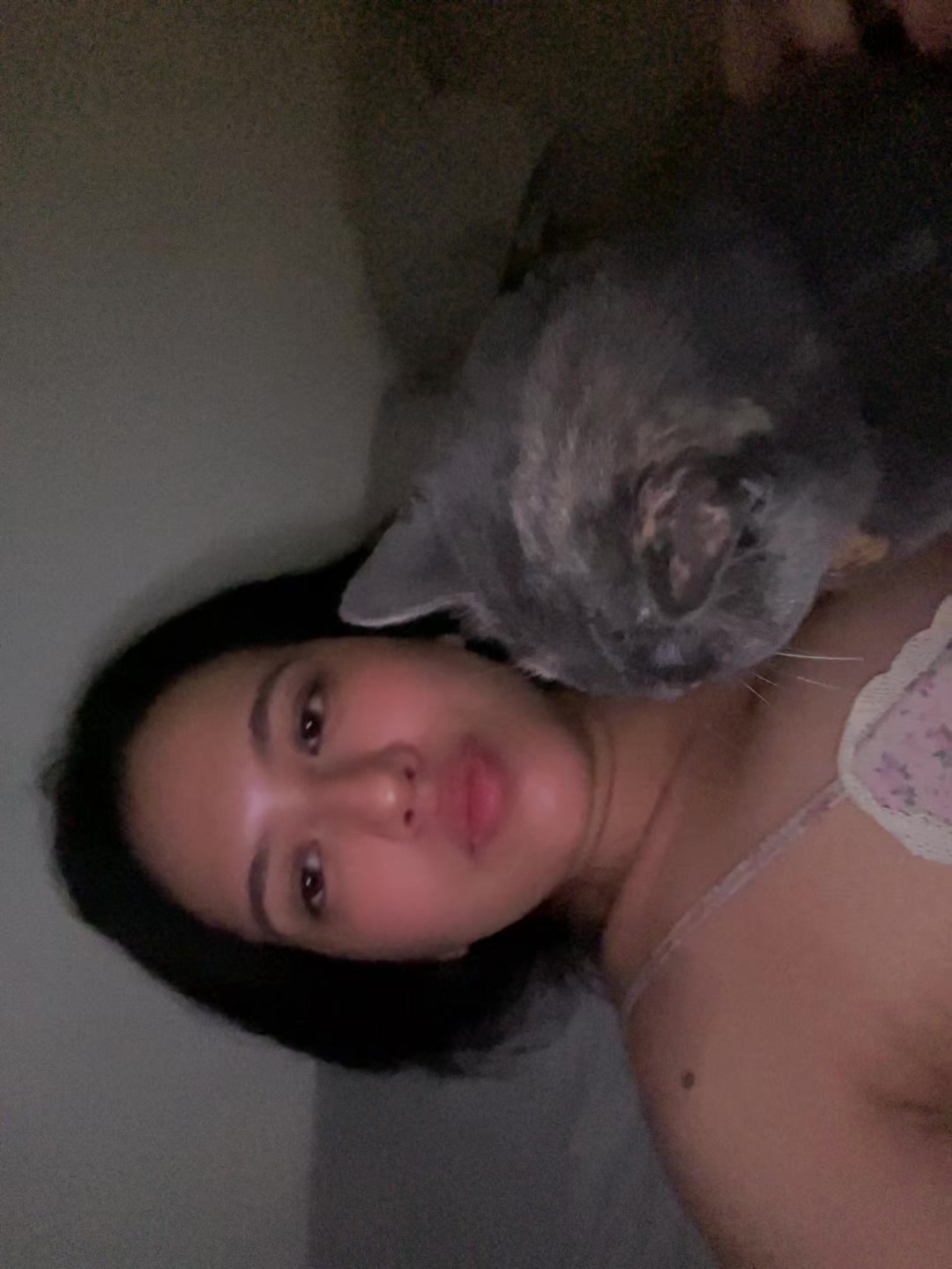 @suzannee