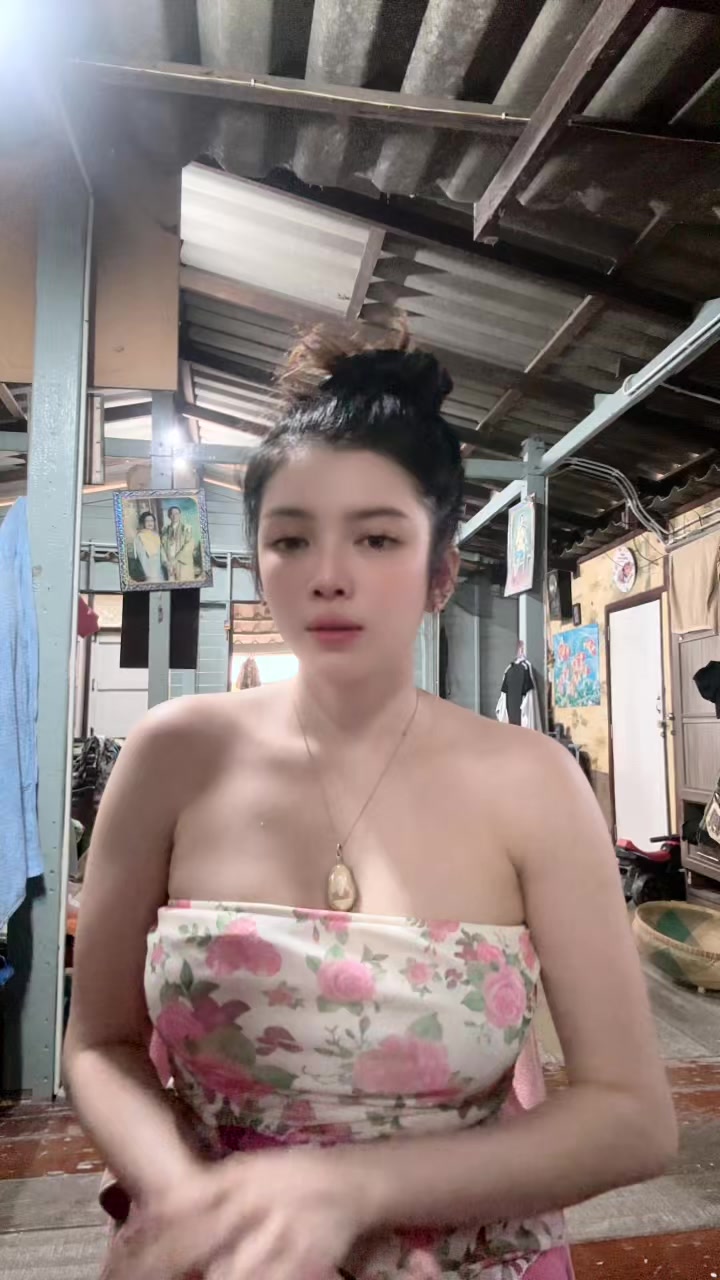 @น้ำมลพาเพลิน (ช่องจริง)