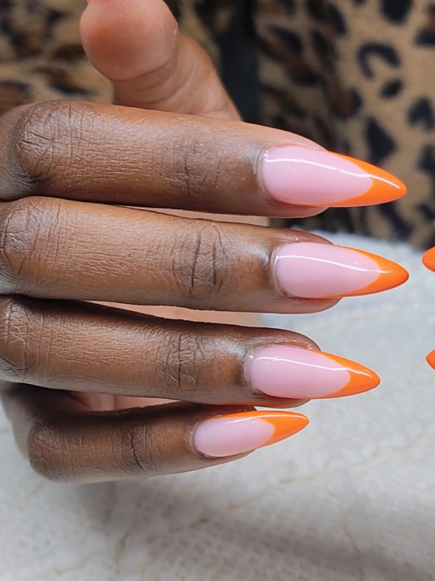 @Elegance Nails & Parlour