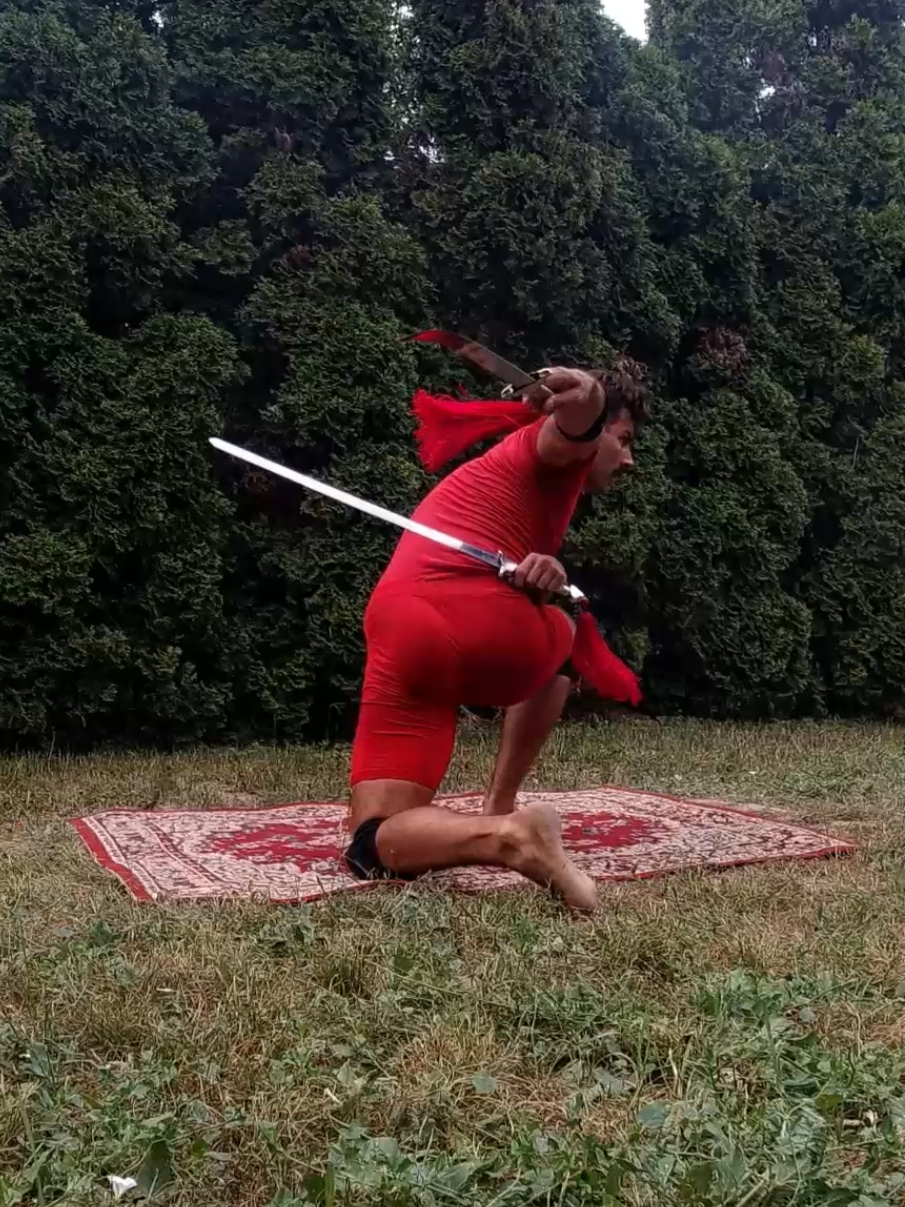 @đđąđđĄđđ«đ