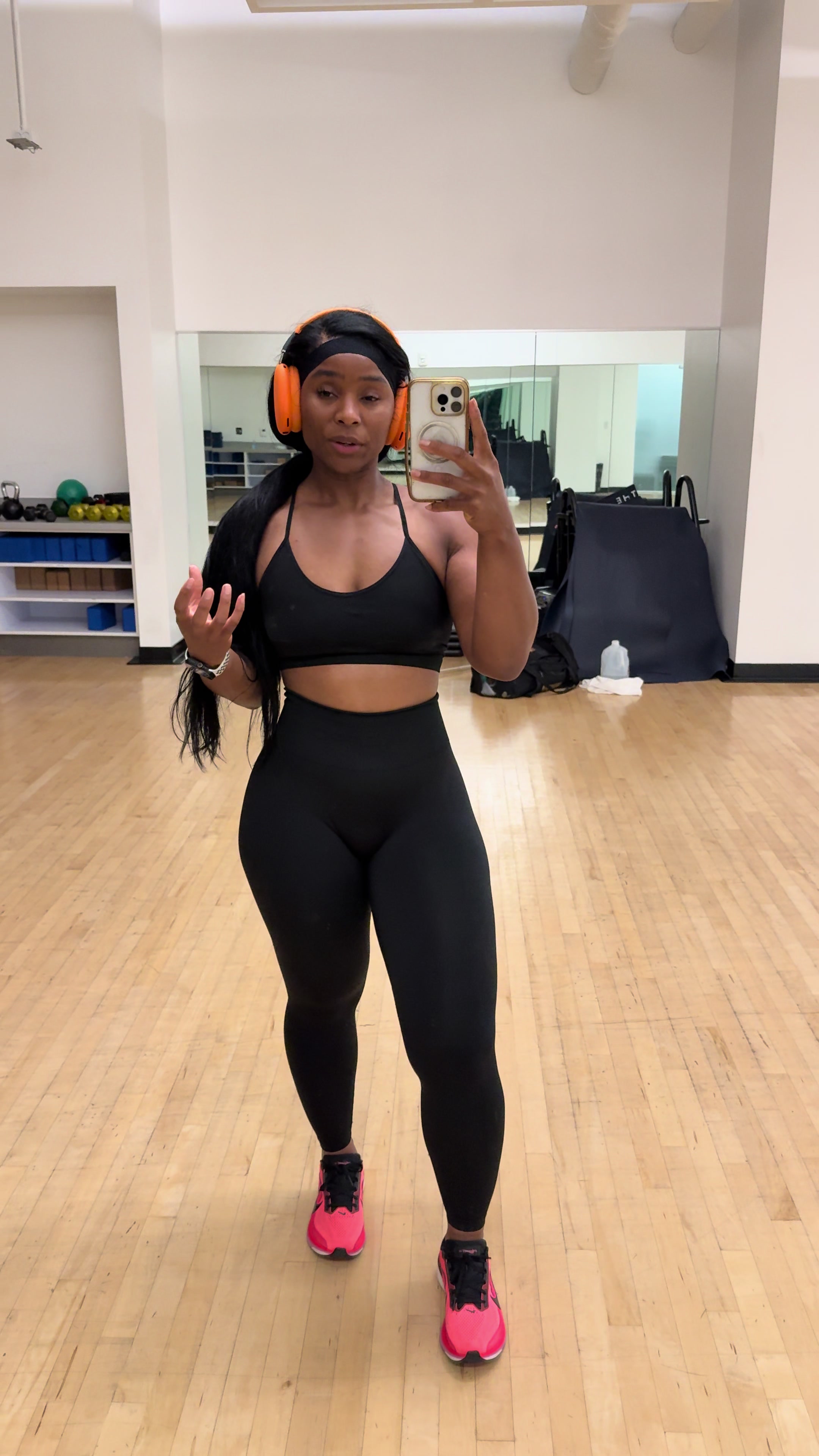 @Monique Collier