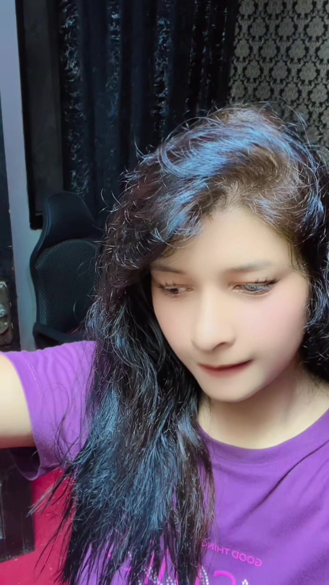 @hiralive0