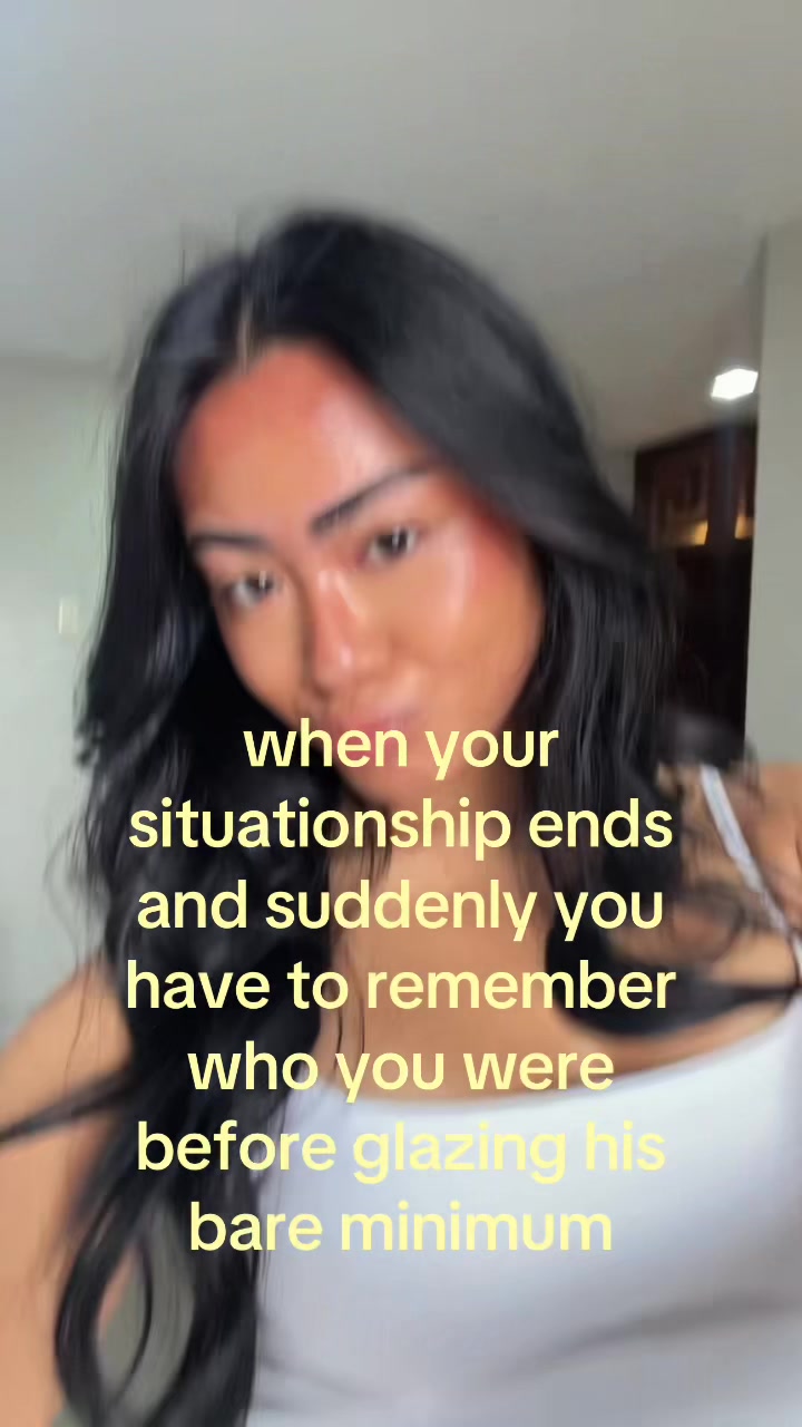 @TH💋NIA