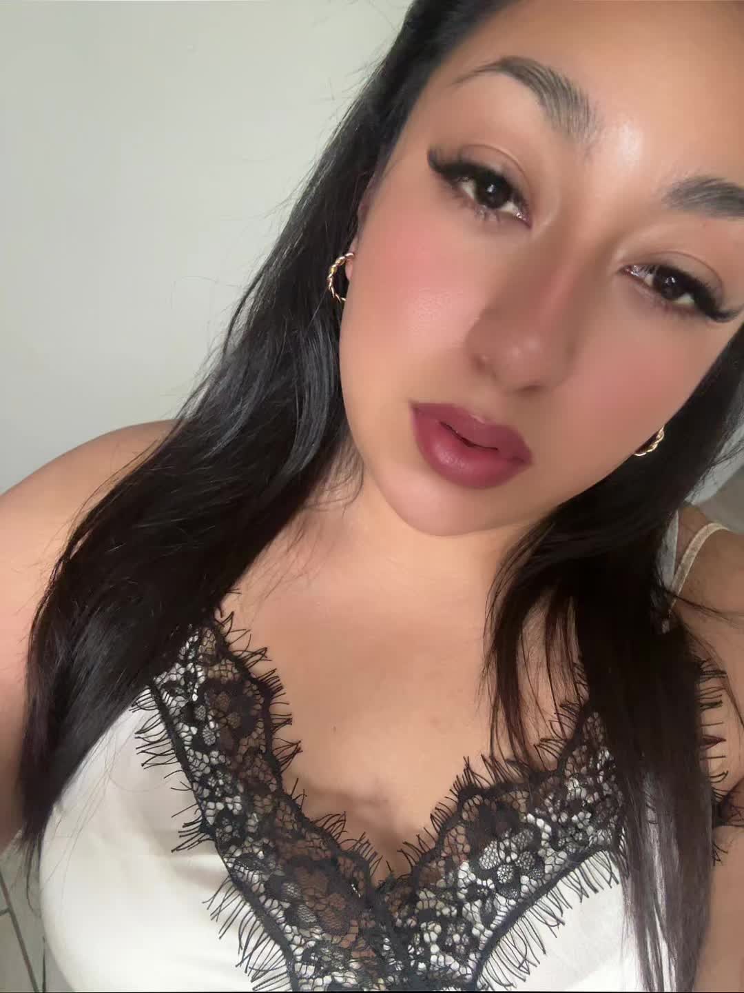 @Alondra