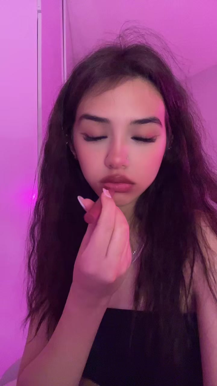 @Mania🫧