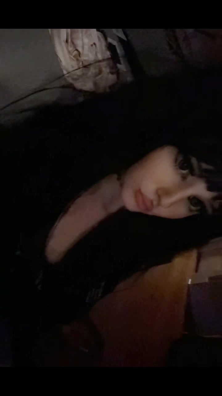 @𝒩𝒶𝒾𝒶 🐰🧁