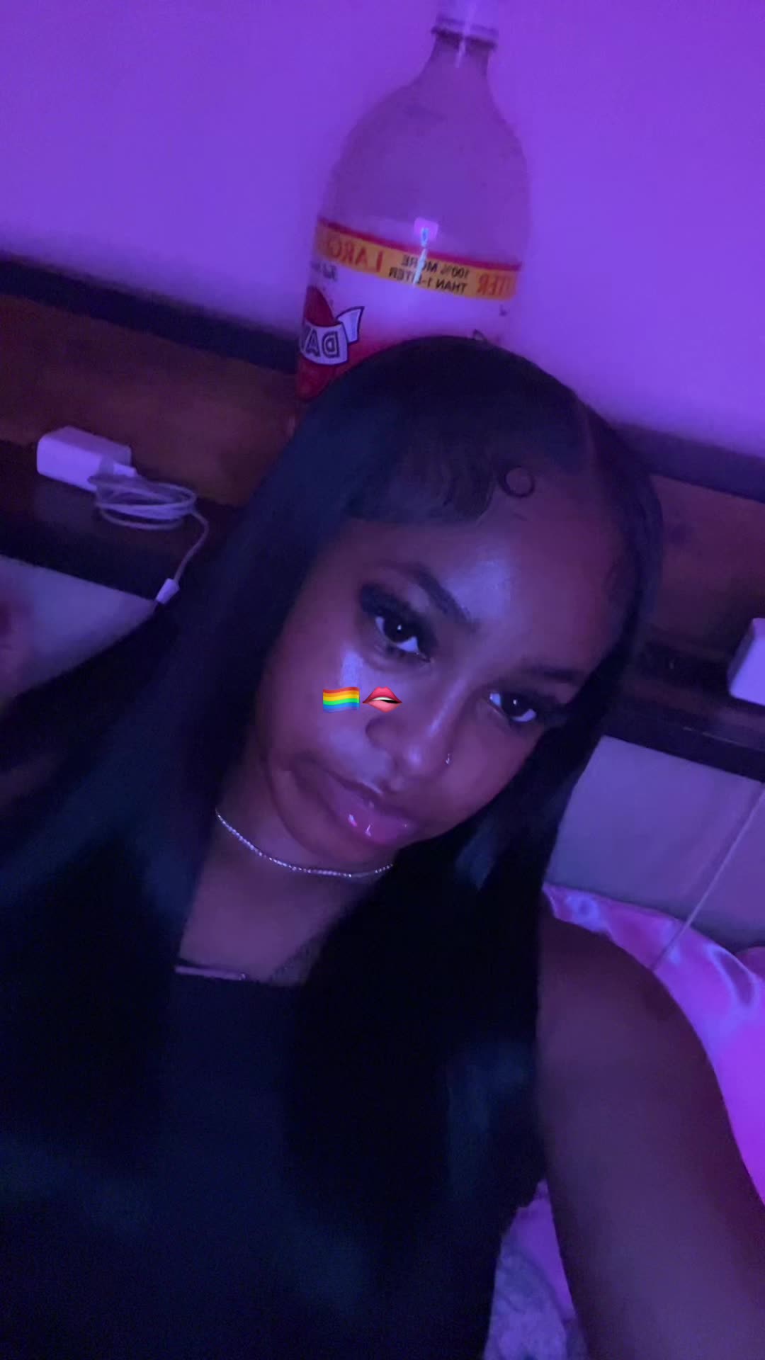 @axvslz_