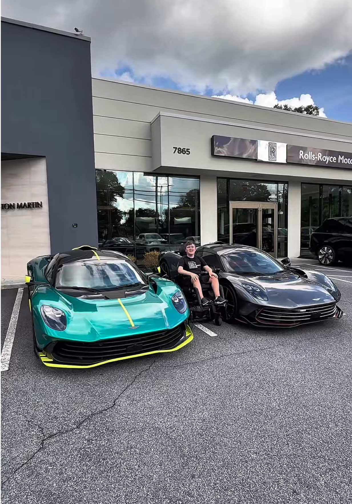 @super_car_gavin
