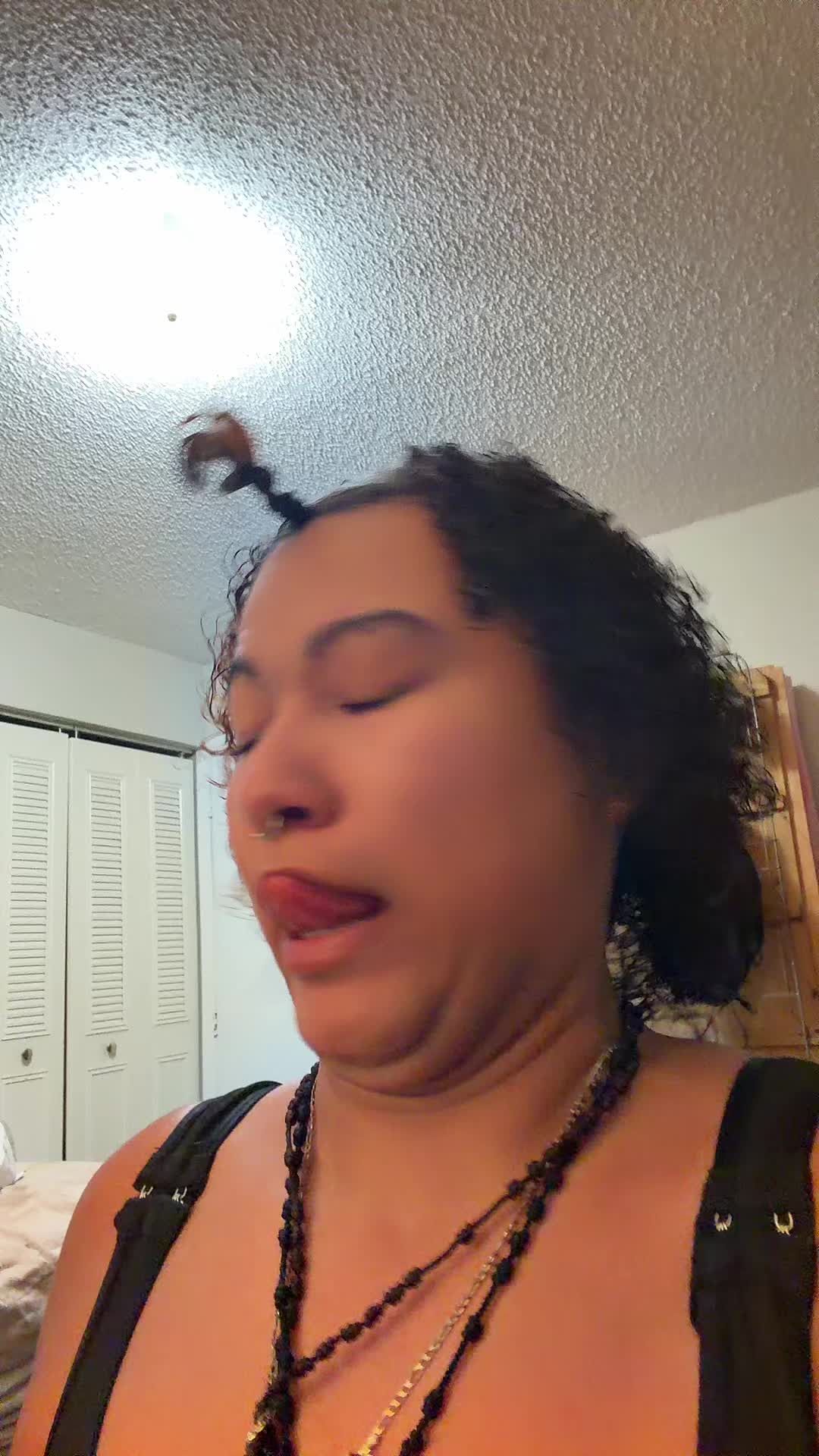@QueenzRosita