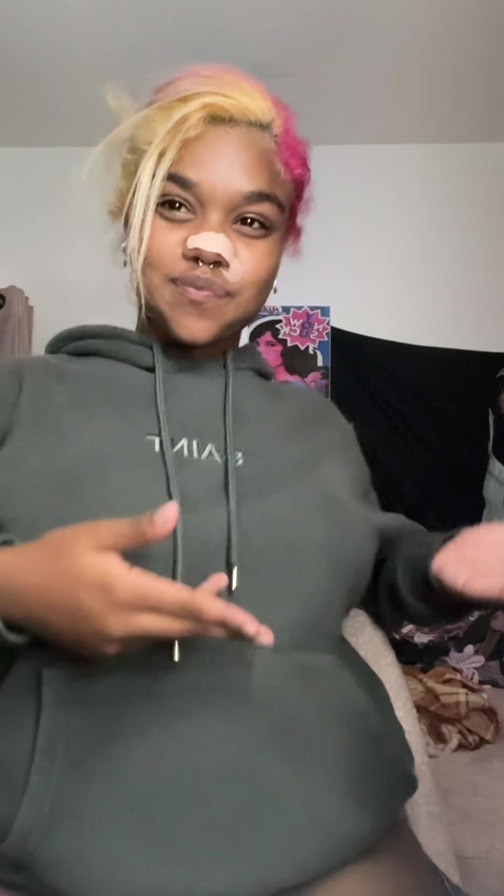@pinkydinky72