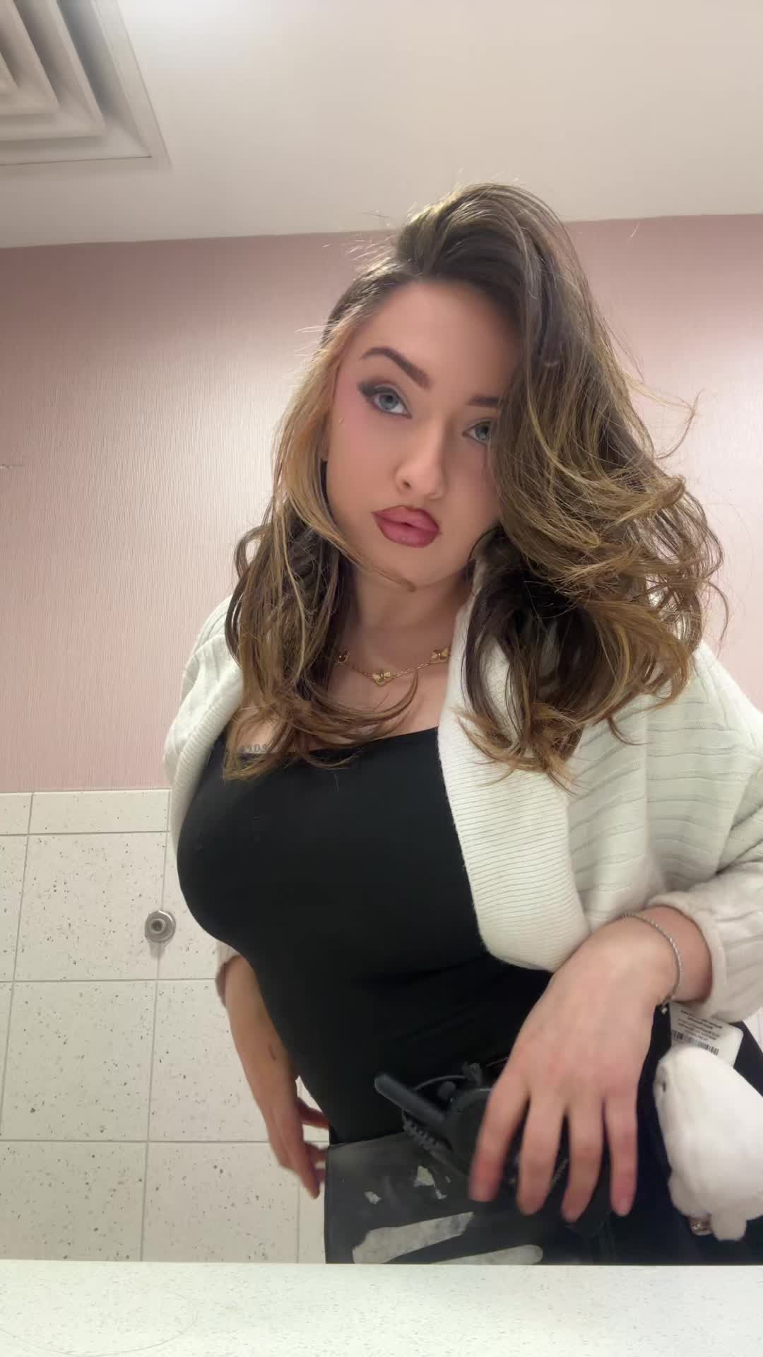 @Lala🩰
